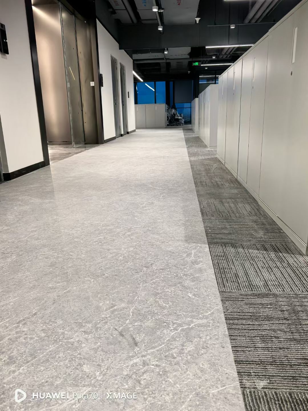 案例复盘|雨辰建材:扬州"航空谷"4000㎡ LVT 高标准交付,28天工期压至15天一次过验 实景图 4