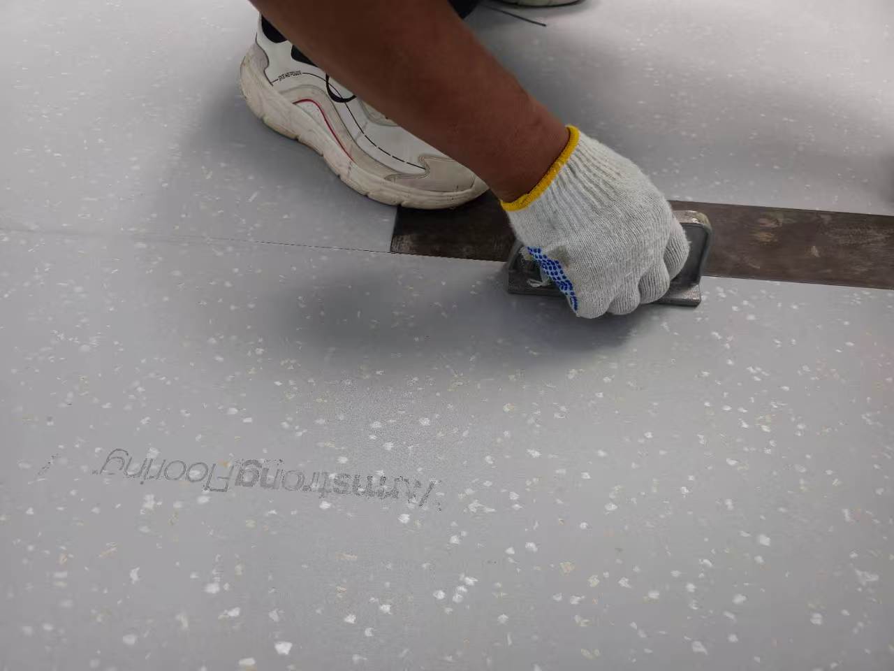 雨辰建材卷材施工工艺